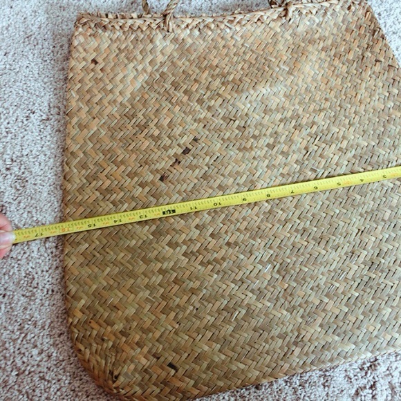 Flat Rattan bags. Set of 2 - Picture 8 of 14